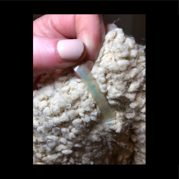 Guess by Marciano sweater - Picture 2 of 11